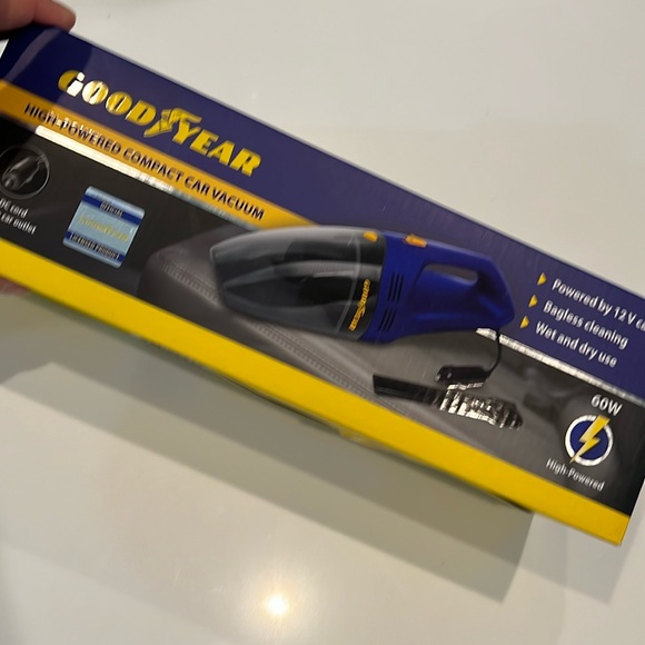 High-powered Compact Car Vacuum using Car plug! - Picture 1 of 6